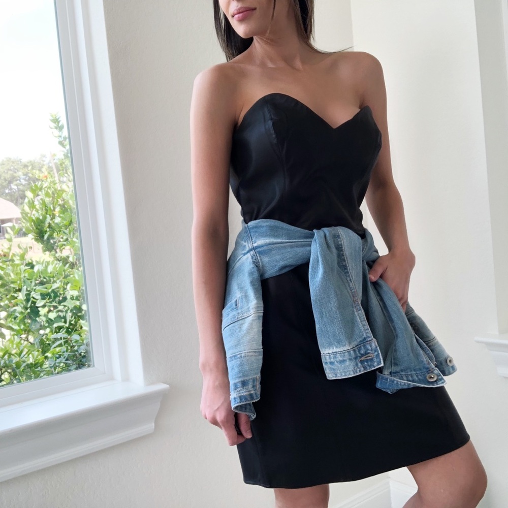 ❌SOLD❌LIKE MYNDED Katia Leather Strapless Mini Dress - Picture 4 of 9